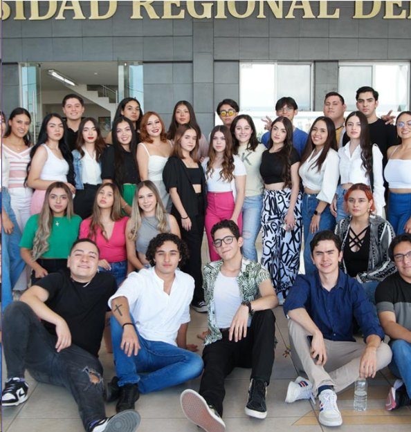 Comunidad estudiantil de la Universidad Regional del Norte